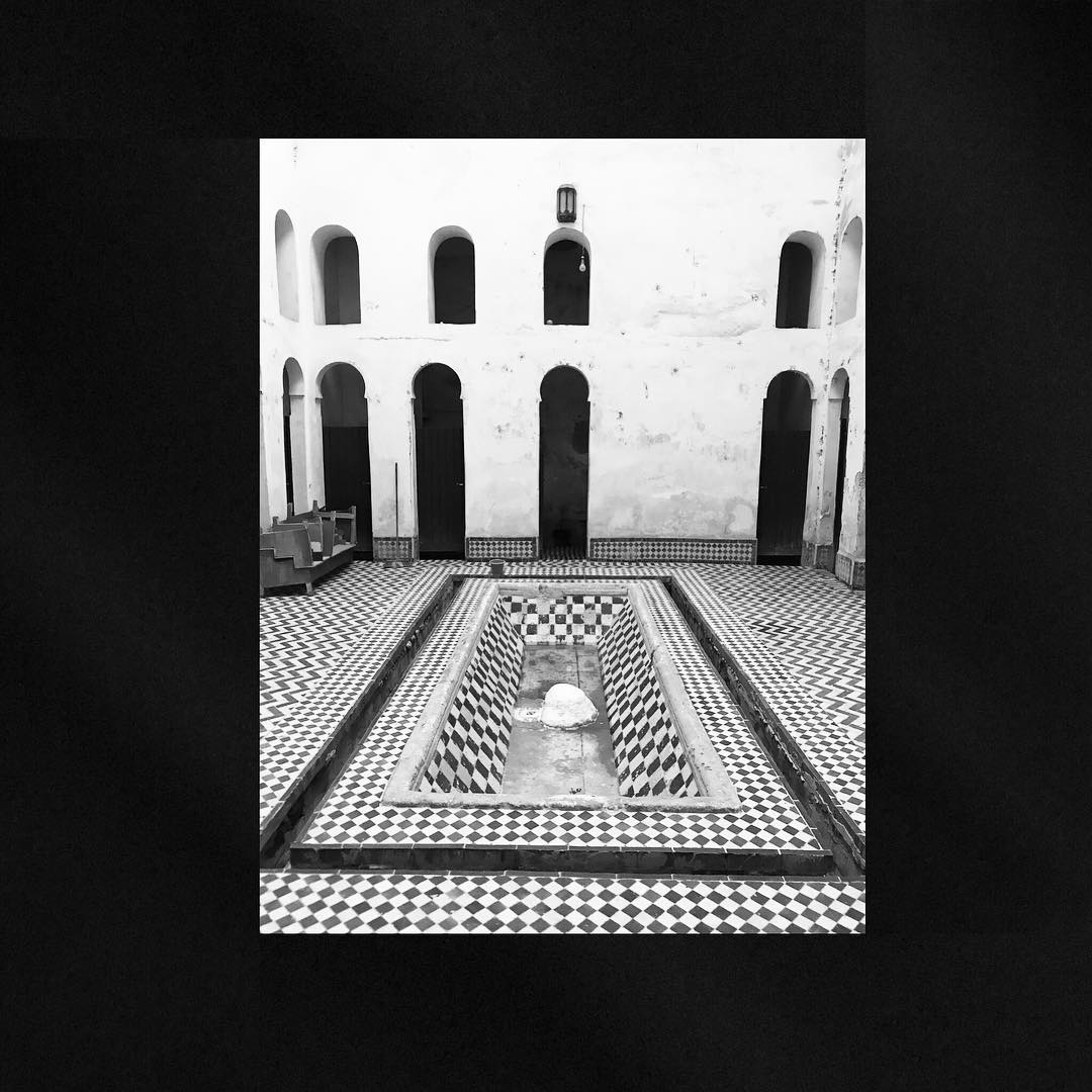 Photo: Stel Anemogiannis, Creative Photography and Design, published by Instagram user @_art_photo_graphic