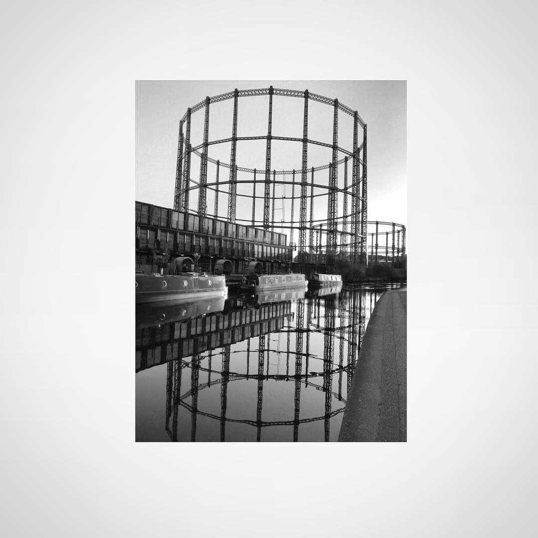Photo: Stel Anemogiannis, Creative Photography and Design, published by Instagram user @_art_photo_graphic