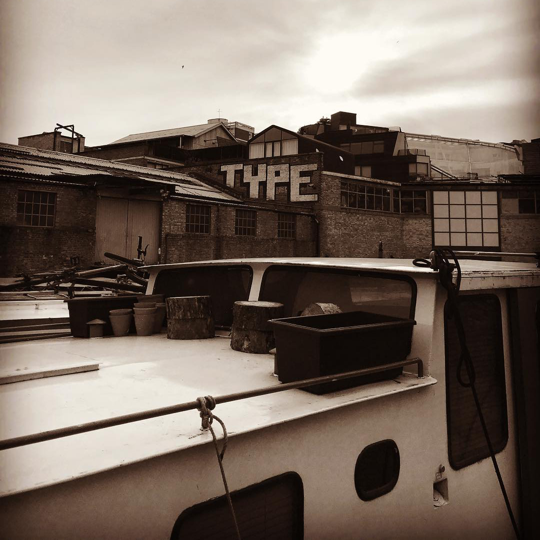 Photo: Stel Anemogiannis, Creative Photography and Design, published by Instagram user @_art_photo_graphic
