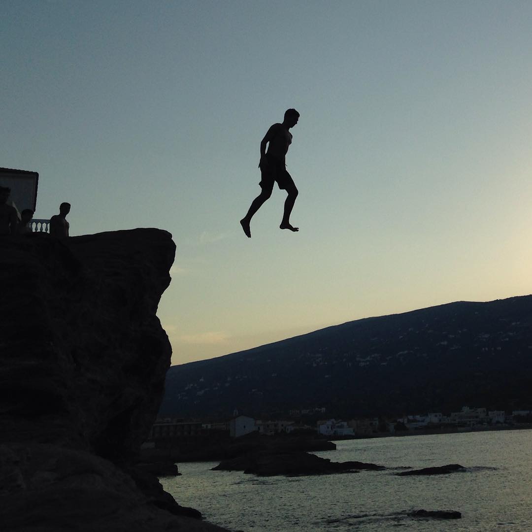 Photo: Stel Anemogiannis, Creative Photography and Design, published by Instagram user @_art_photo_graphic